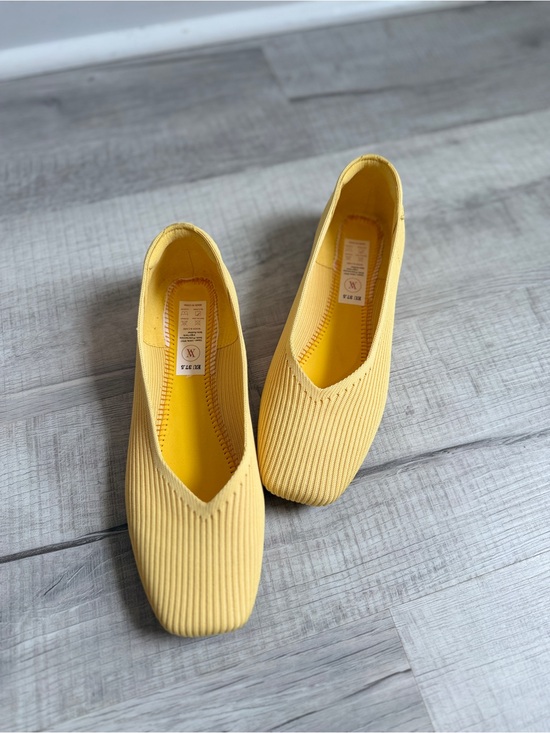 Vivaia Shoes - Vivaia Margot V-cut Ballet Flats